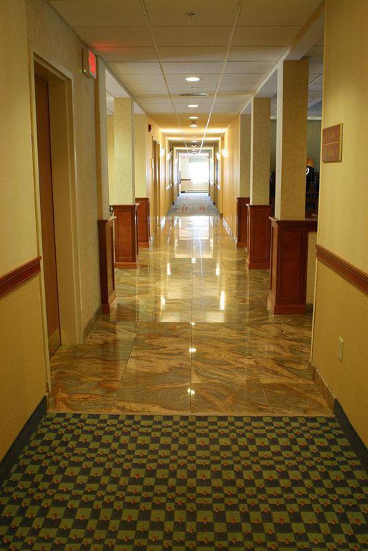 Holiday Inn Express Hotel & Suites Boston - Marlboro By Ihg Hudson Dalaman gambar