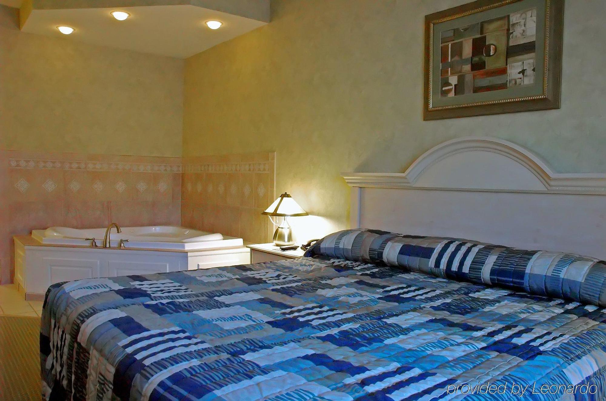 Holiday Inn Express Hotel & Suites Boston - Marlboro By Ihg Hudson Bilik gambar