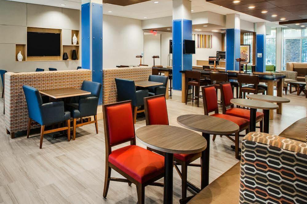 Holiday Inn Express Hotel & Suites Boston - Marlboro By Ihg Hudson Luaran gambar